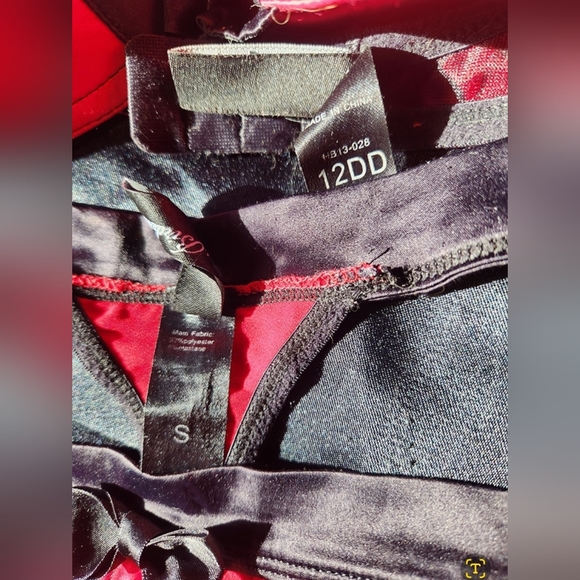 Honey Birdette Bardot Red & Black Set - Picture 4 of 5